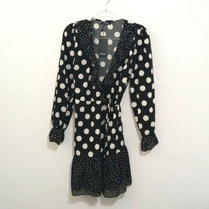 NASTY GAL Back & White Mixed Ruffled polka dot wrap dress size 10 NEW